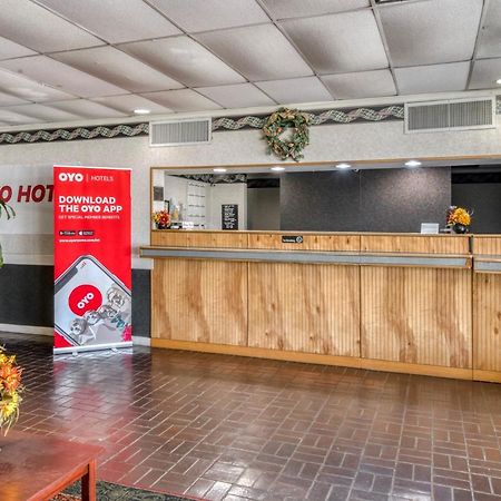 Oyo Hotel Battleboro מראה חיצוני תמונה